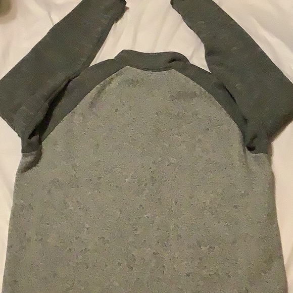 Patagonia pullover. L-12 - Picture 4 of 5